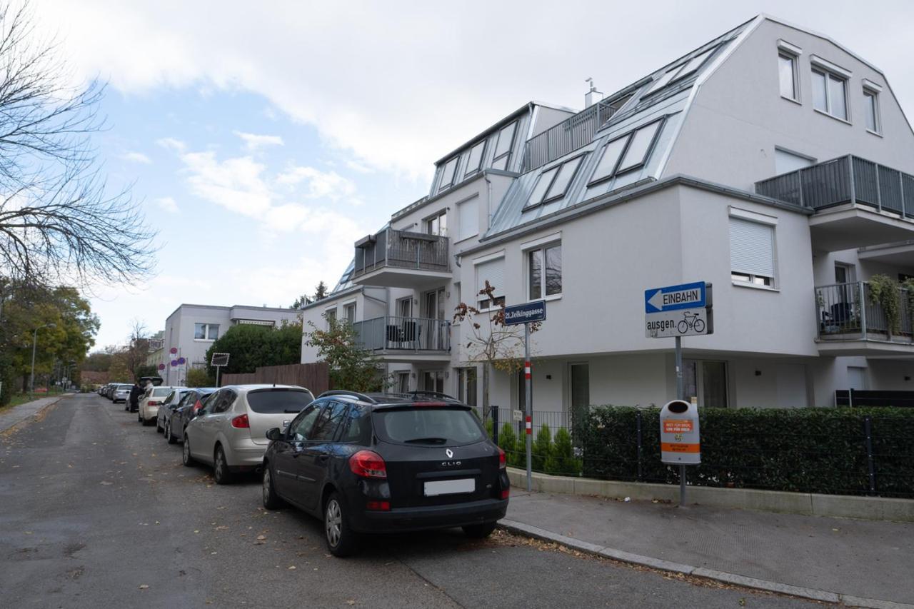 Modern Apartment With Private Balcony Near City Center Bécs Kültér fotó